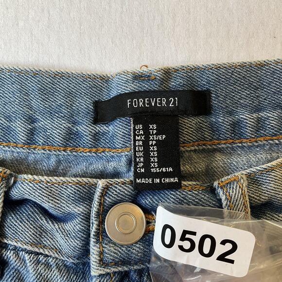 Forever 21 Women Shorts XS Blue Denim Star Patch Distressed Sequin Frayed Hem - Picture 2 of 10